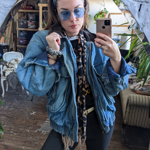 Vintage Levi's Denim Authentic Westernwear Thermal Thrashed Heavy Jean Jacket